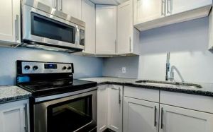 Painting kitchen cabinets Denver, cabinet refinishing Denver 